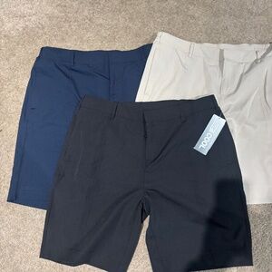 3 pairs 32 Degree Women navy, black, cashmere Bermuda shorts -- Size 10